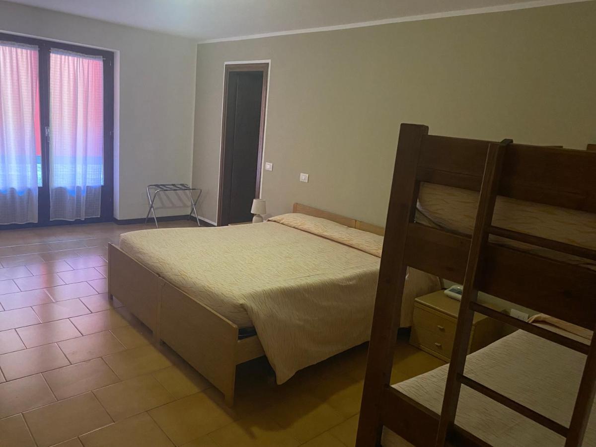 Albergo La Perla Craveggia Exterior foto
